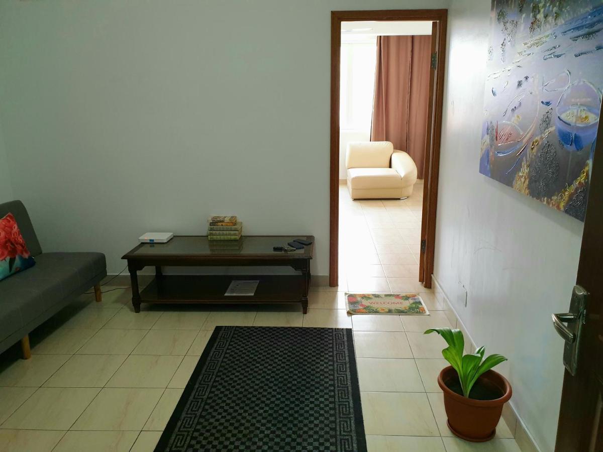 Guest House Mangui Baxu Rooms & Apartment 塔拉法尔 外观 照片